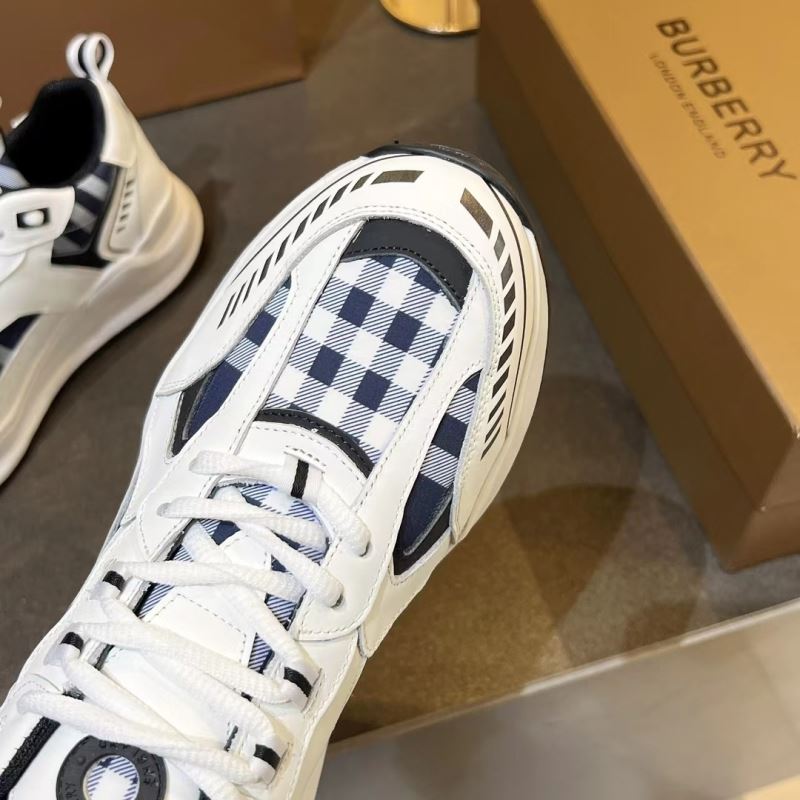 Burberry Low Shoes